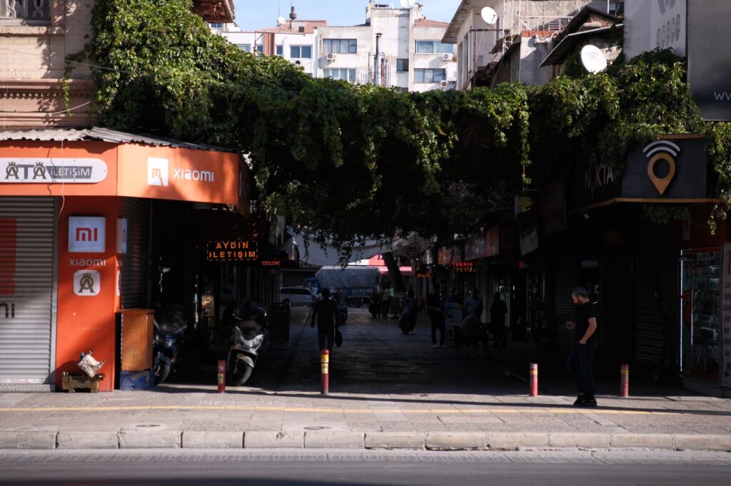 Gece Kurye hizmeti Çobançeşme - Gönderi Teslim Organizasyonu