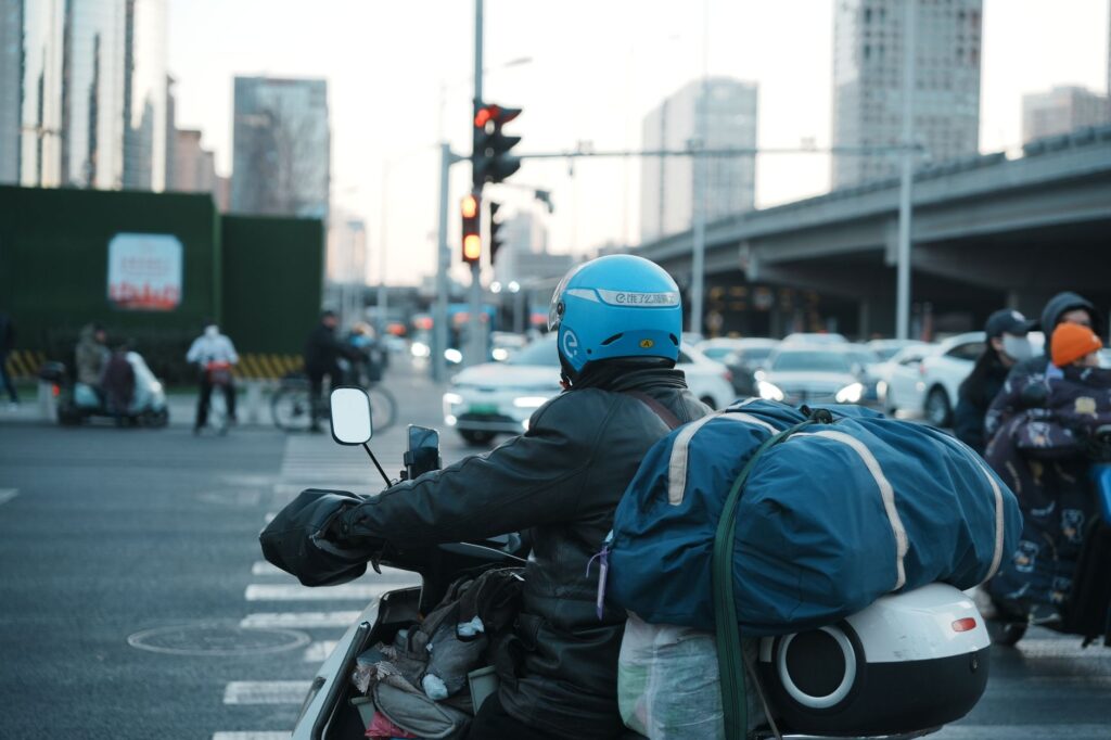 Çobançeşme Moto Kurye Hizmeti sürecinde Moto